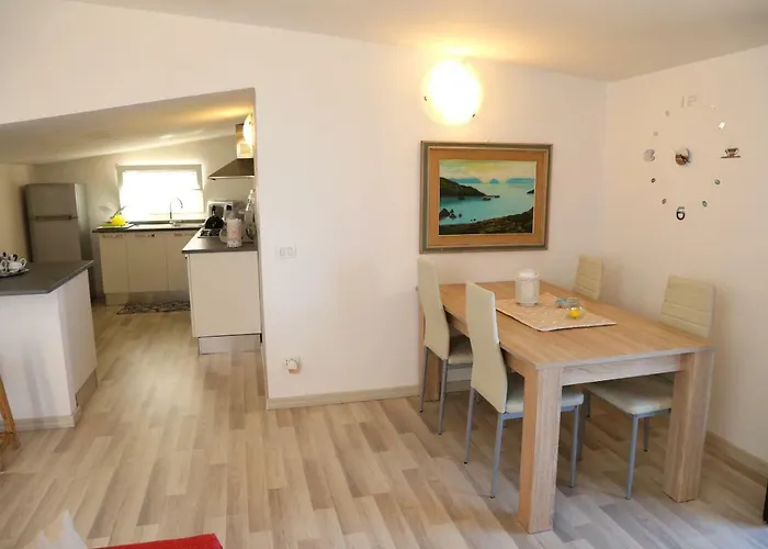 La Petronilla Apartamento *